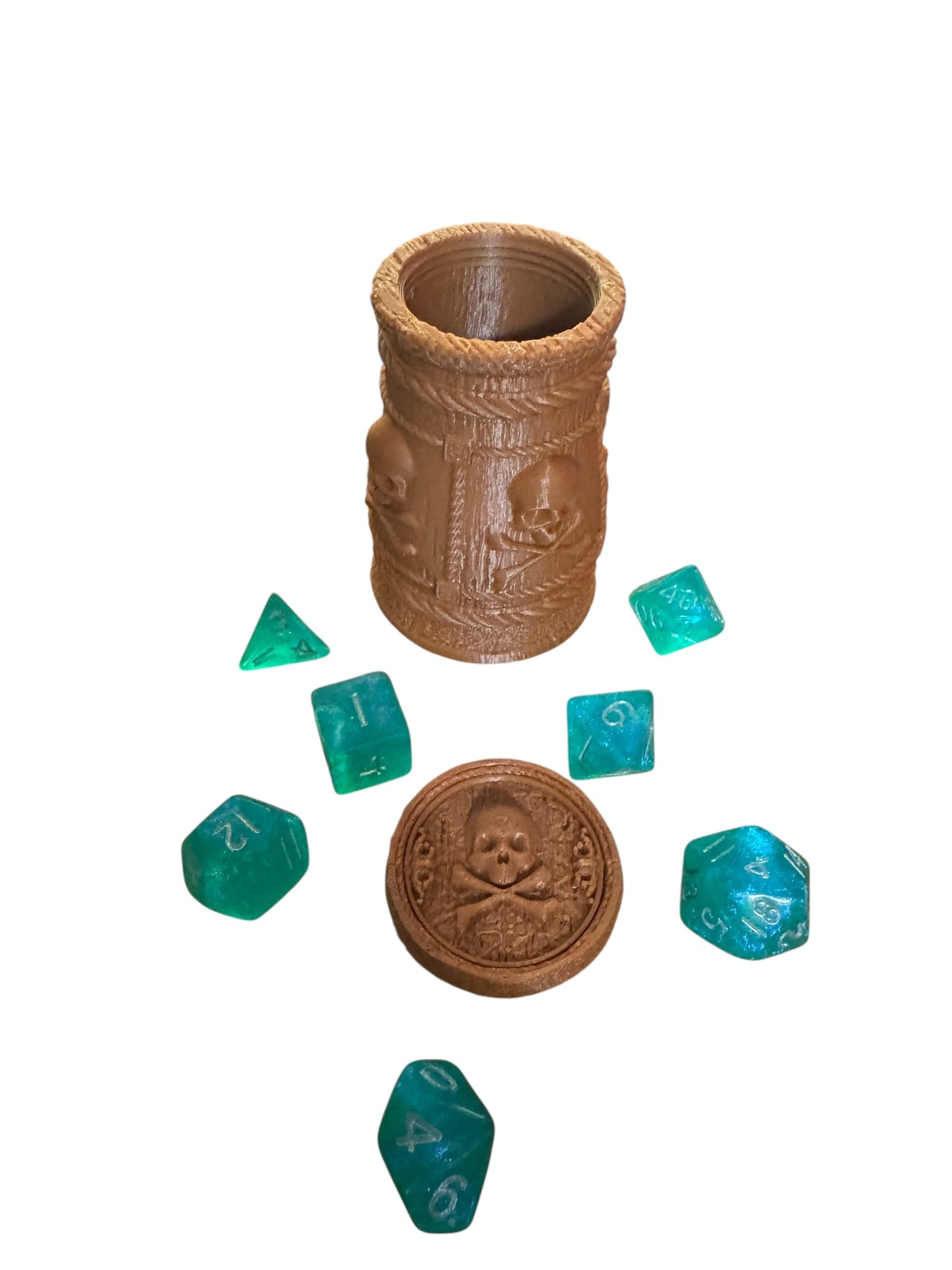 Skull and Crossbones Dice Rolling Cup with twist close lid: Dungeons and Dragons, RPG, TRPPG